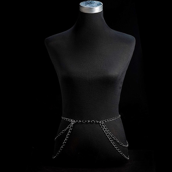 Silver metal belly belt chain - Picture 2 of 9